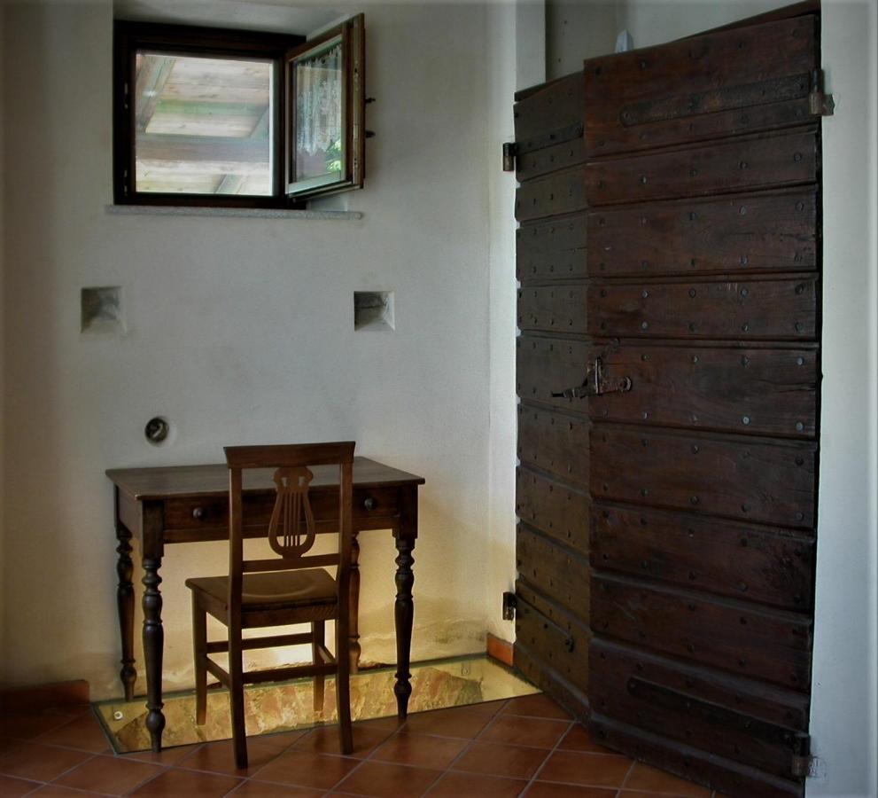 Cascina Creusa B&B Pocapaglia Luaran gambar