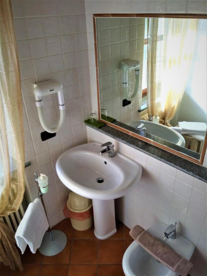 Cascina Creusa B&B Pocapaglia Luaran gambar