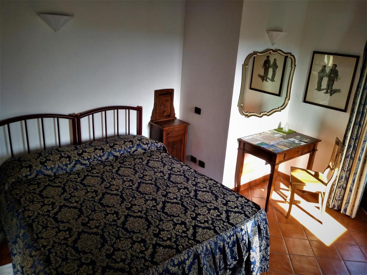Cascina Creusa B&B Pocapaglia Luaran gambar