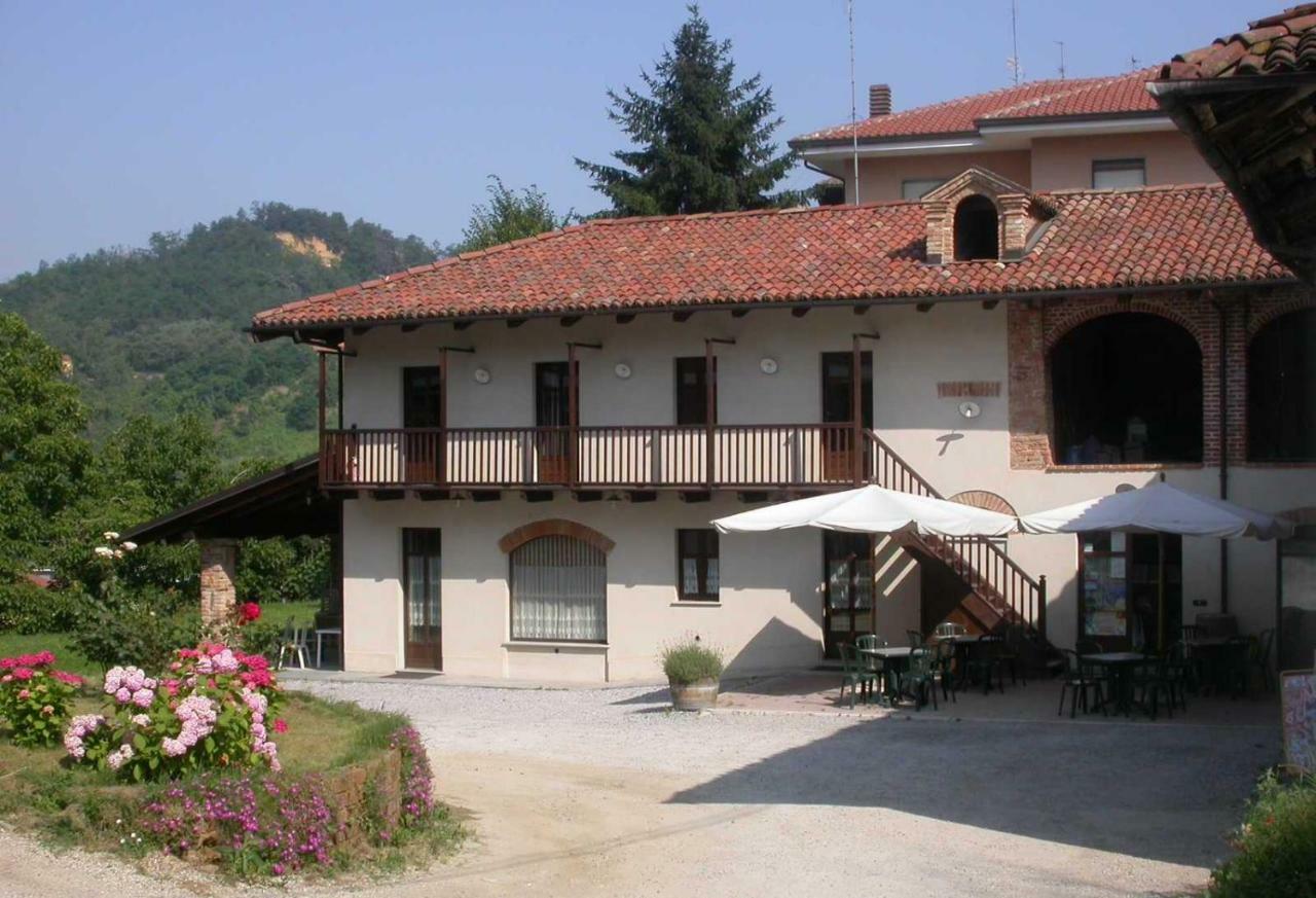 Cascina Creusa B&B Pocapaglia Luaran gambar